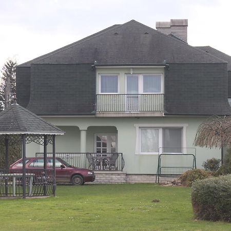 Orwa Apartmanok - Cedrus Koez Zalakaros Buitenkant foto